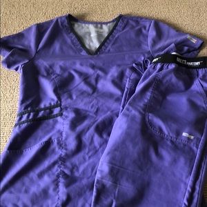 Purple Greys Anatomy Active scrub set